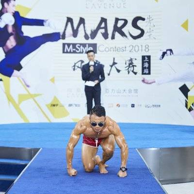 时尚模特
