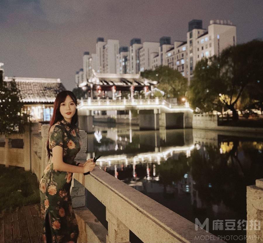 民国模特