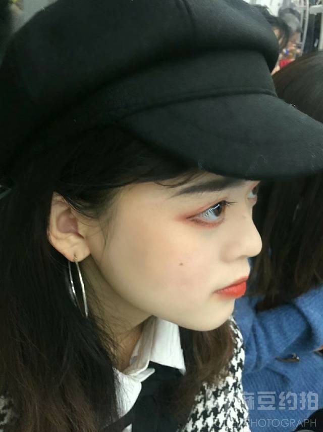 纪实模特