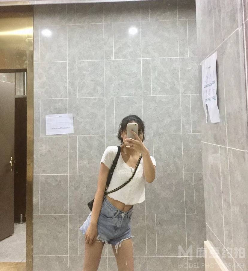 复古模特