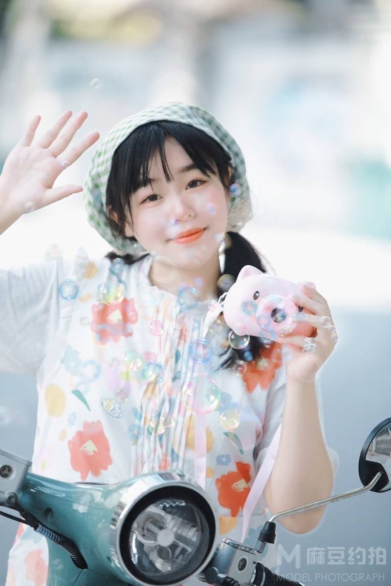 胶片模特