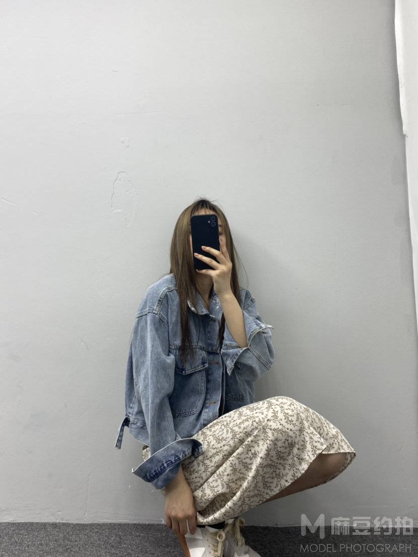胶片模特