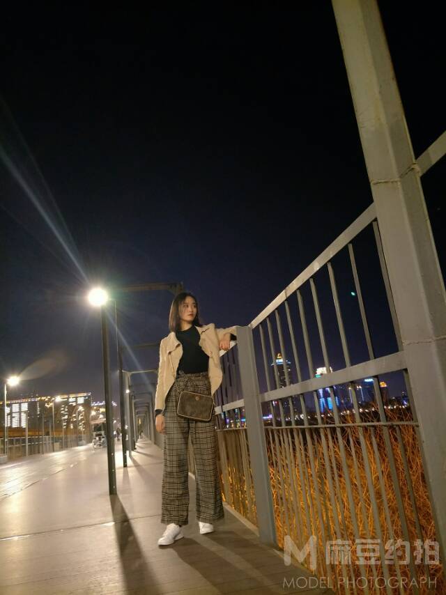 纪实模特
