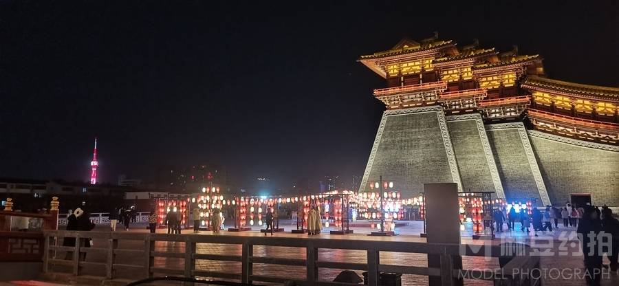 夜景模特