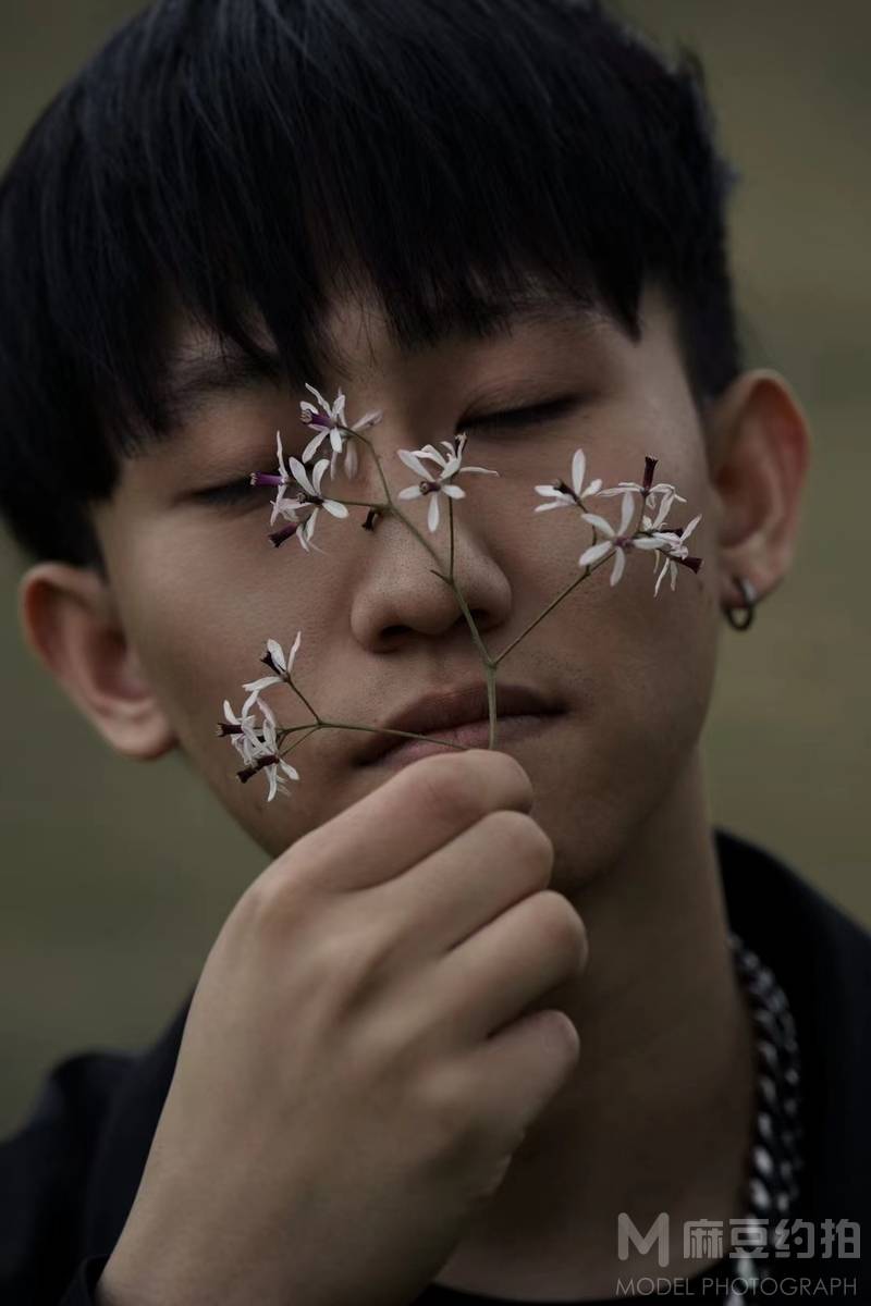 胶片模特