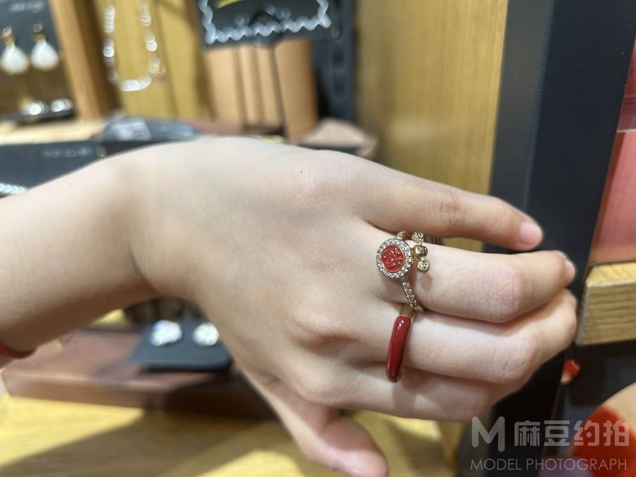 纪实模特