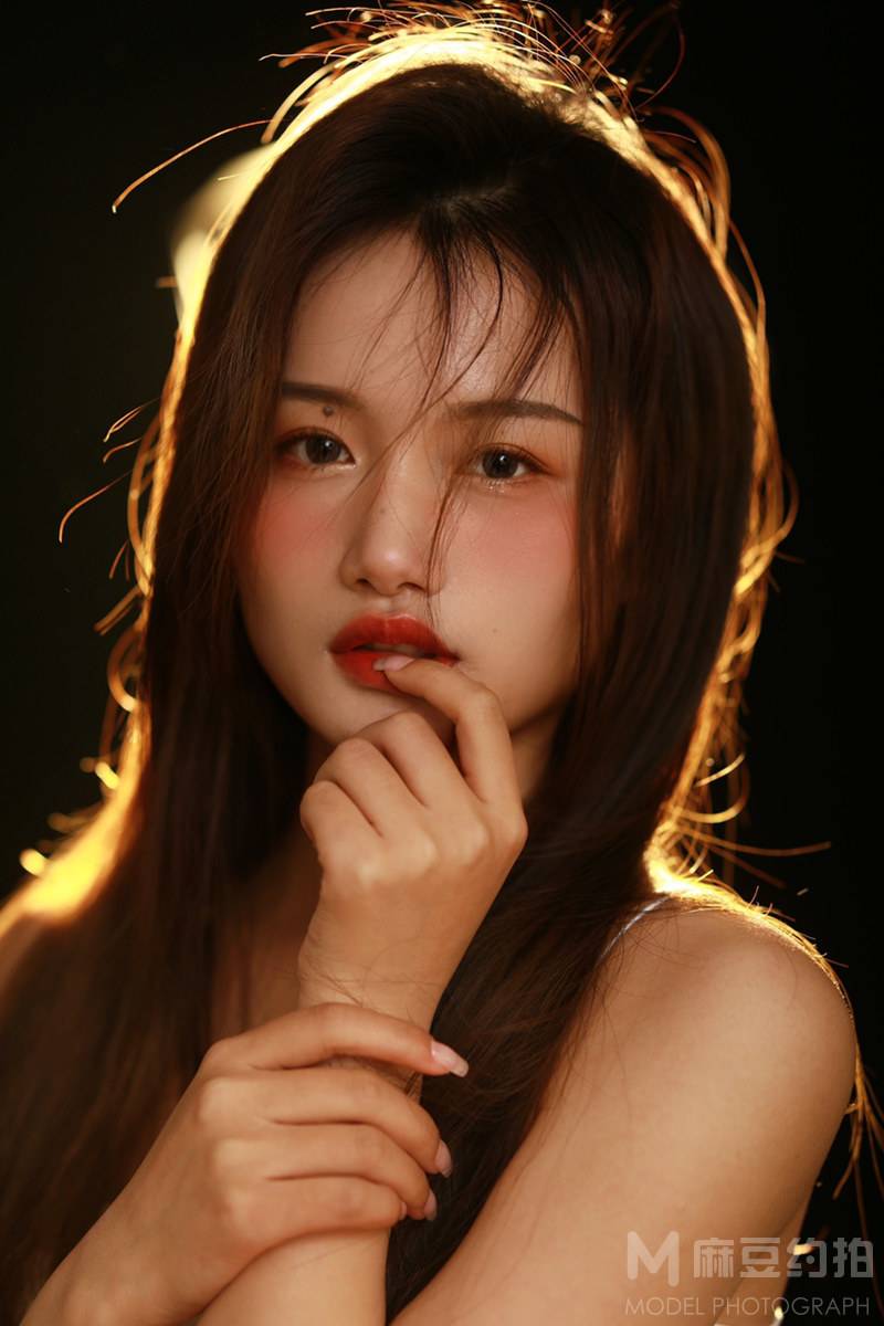 胶片模特