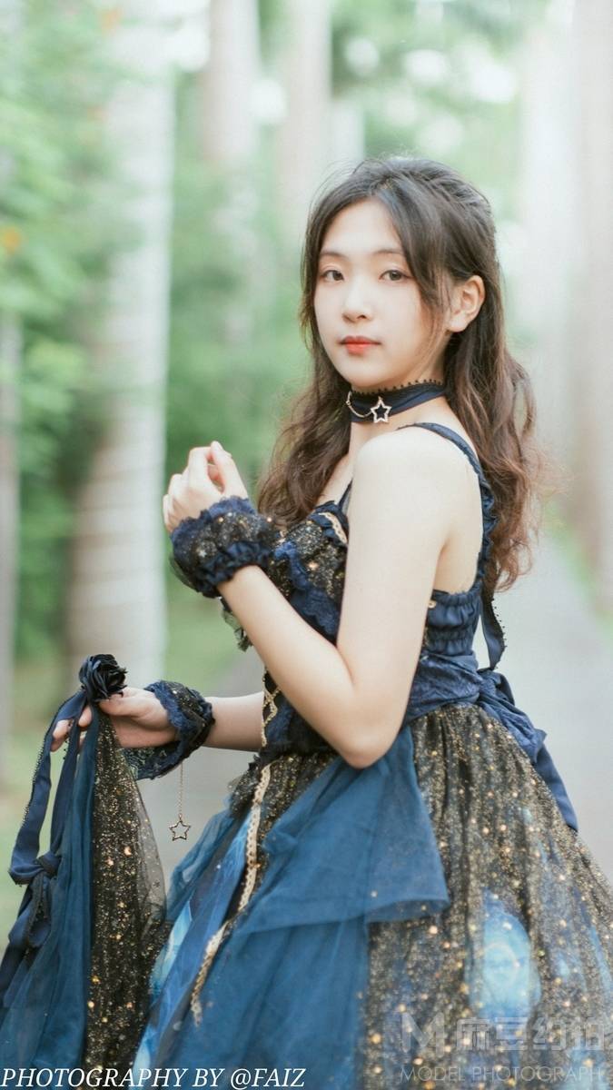 胶片模特