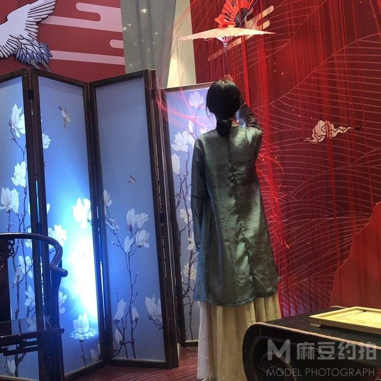 汉服模特