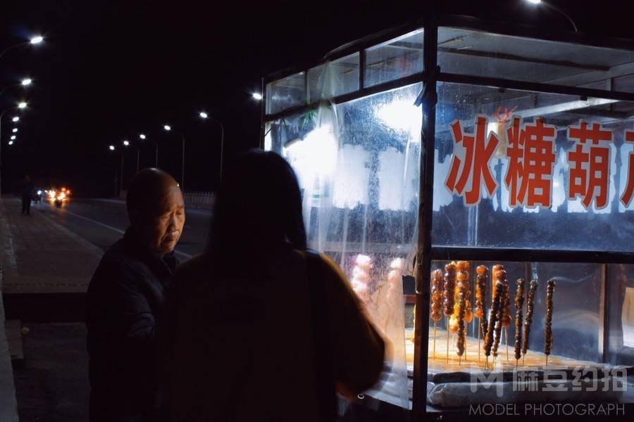 夜景模特