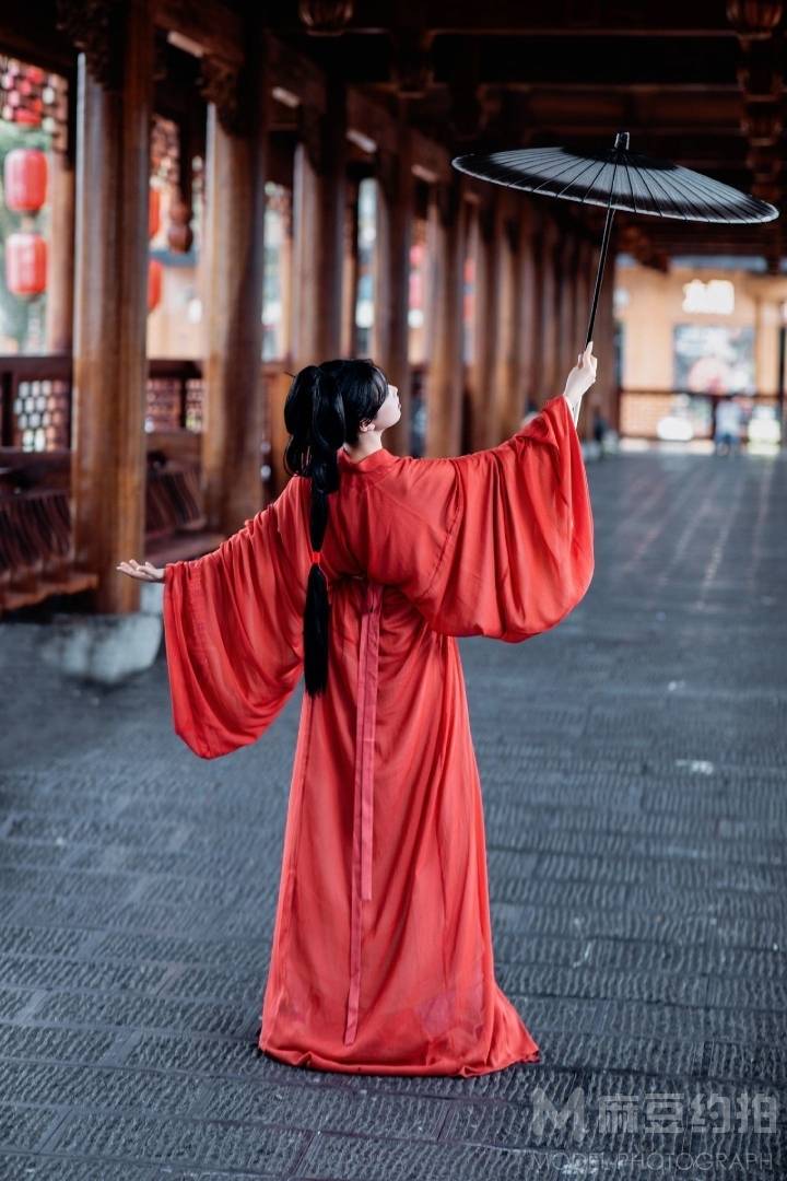 汉服模特