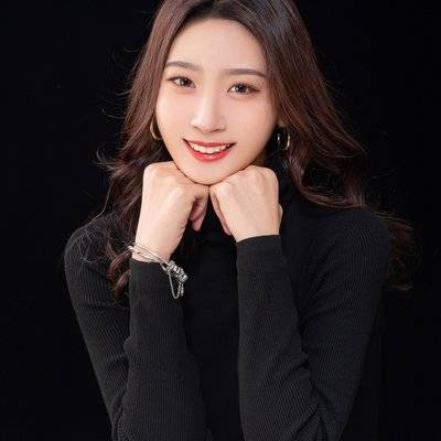 黑白模特