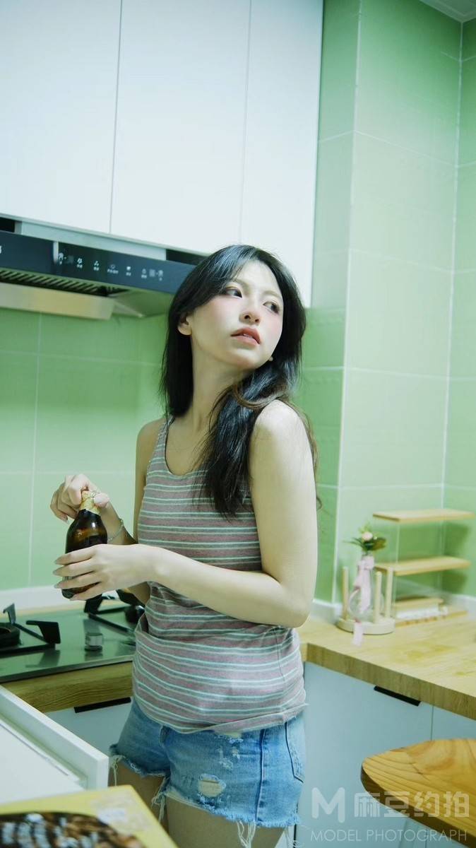 胶片模特