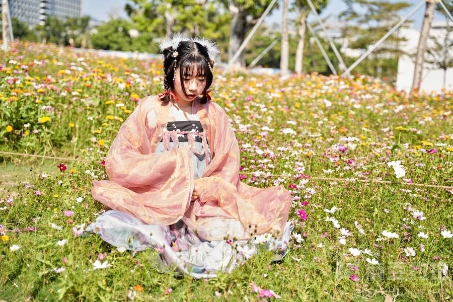 汉服模特
