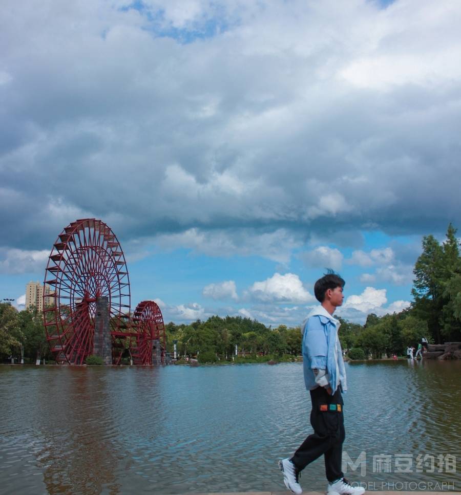 情侣模特