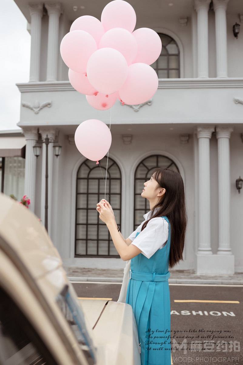 校园模特