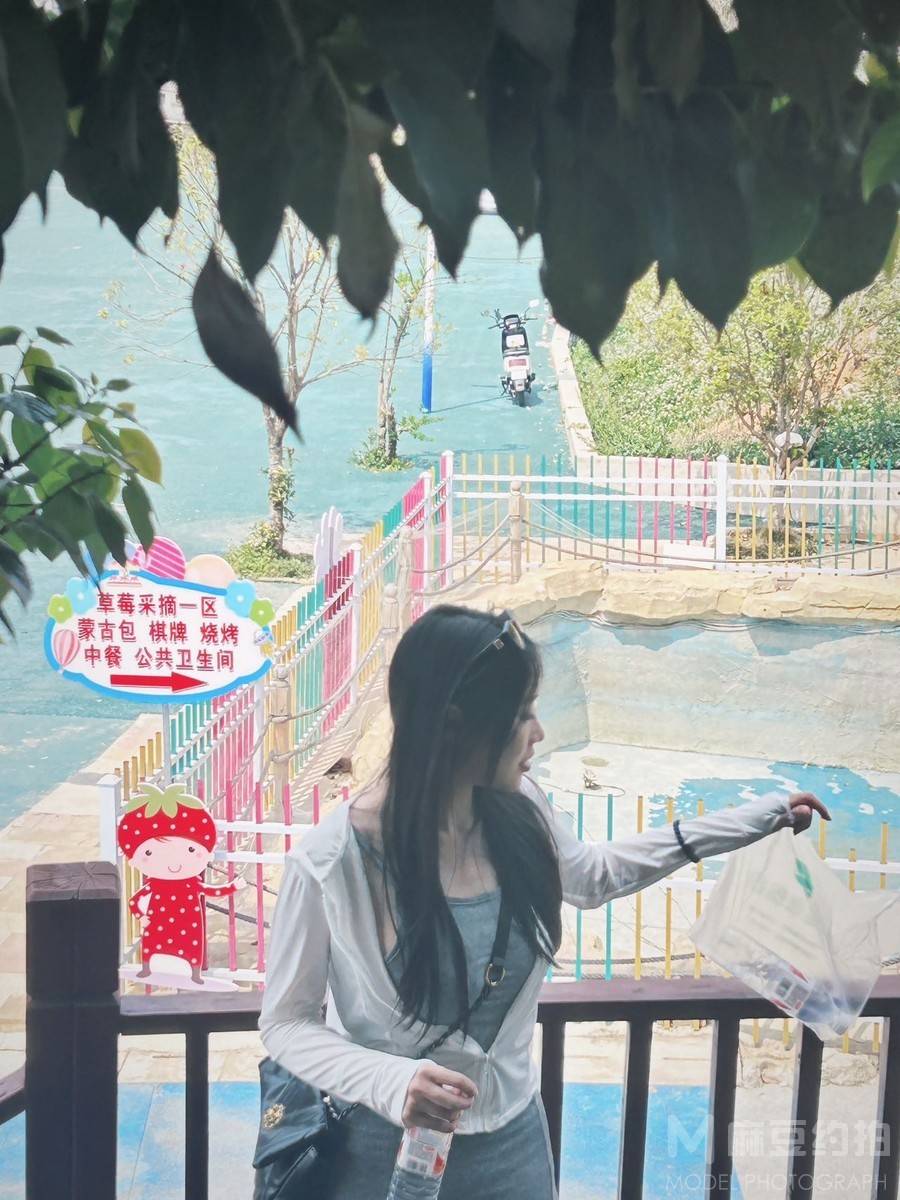 胶片模特