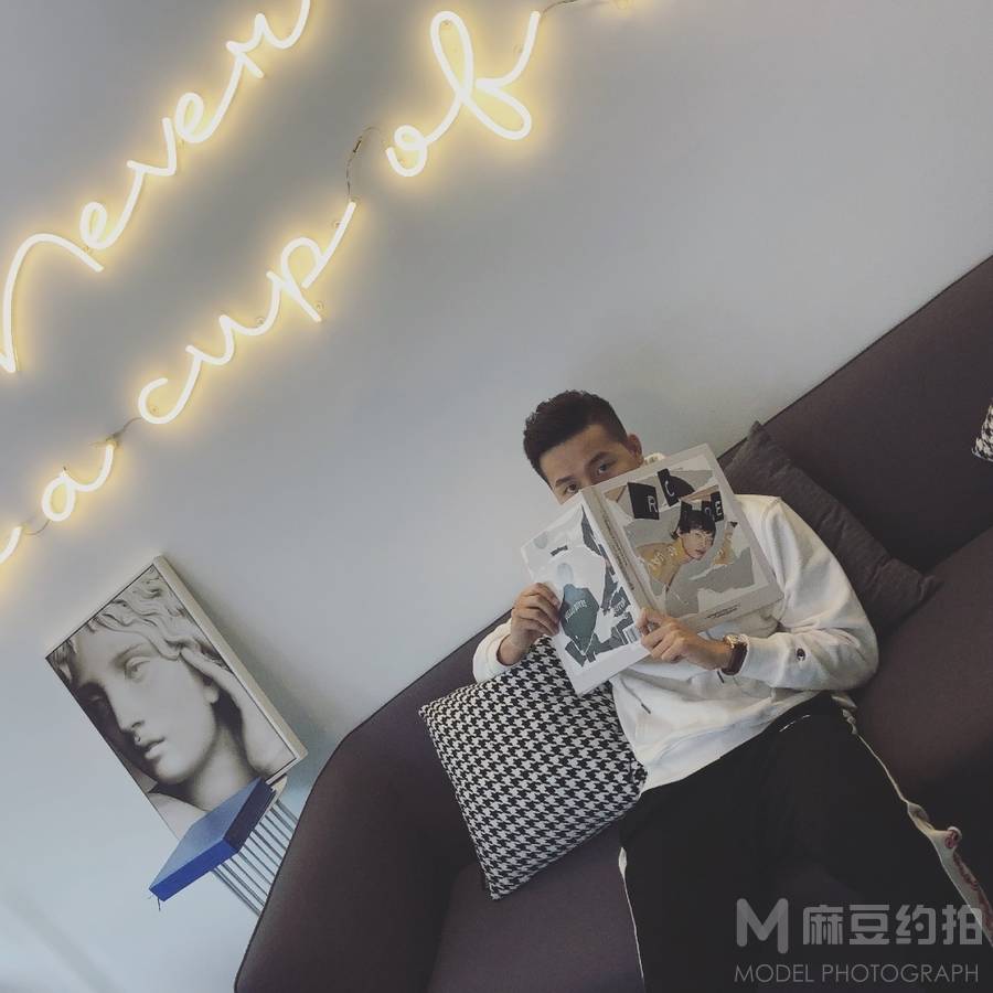 暗黑模特