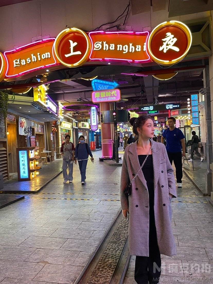 情侣模特