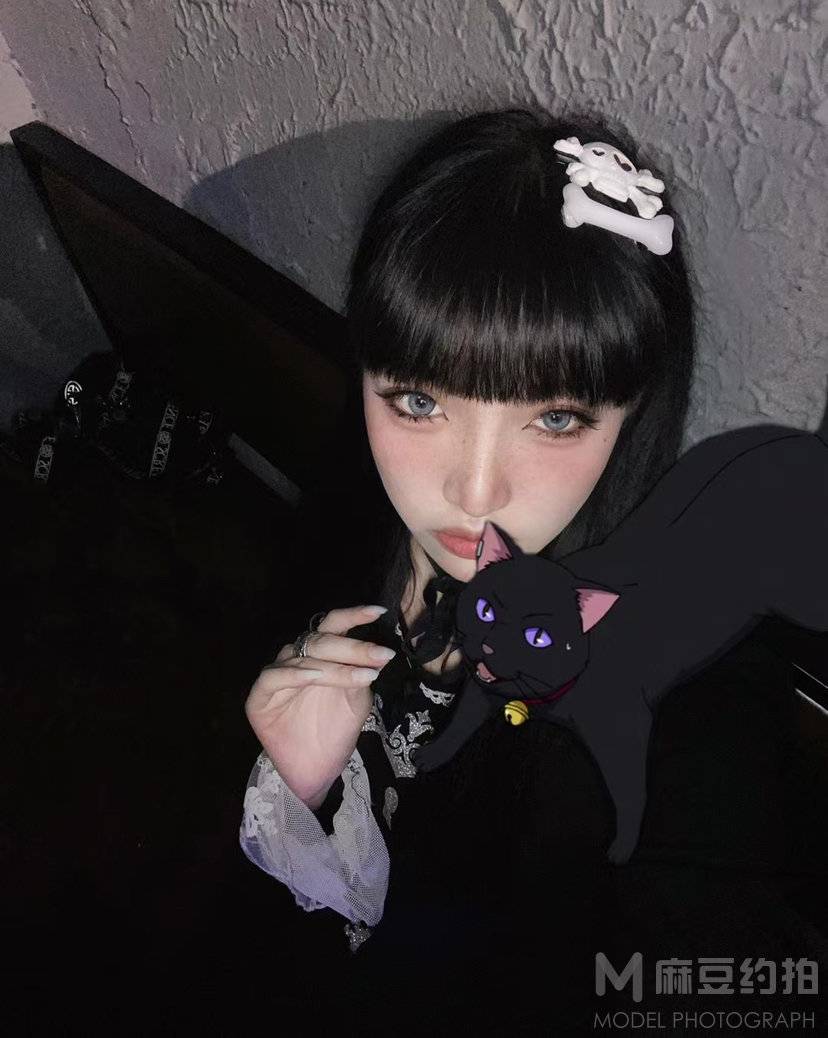 暗黑模特