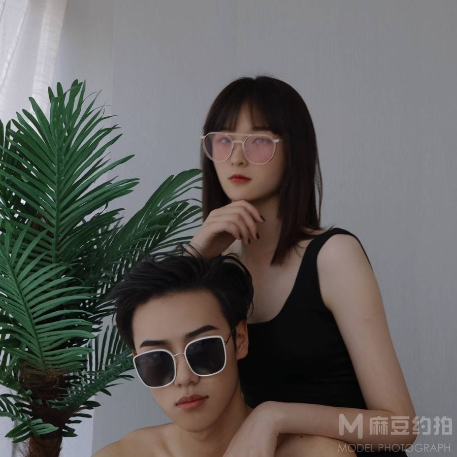 情侣模特