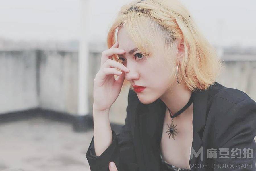 暗黑模特