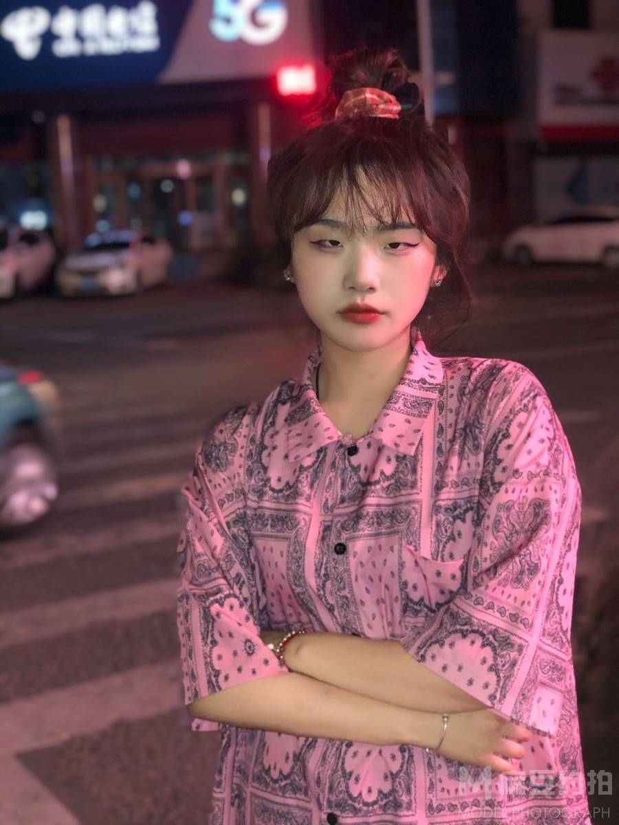 妆容模特