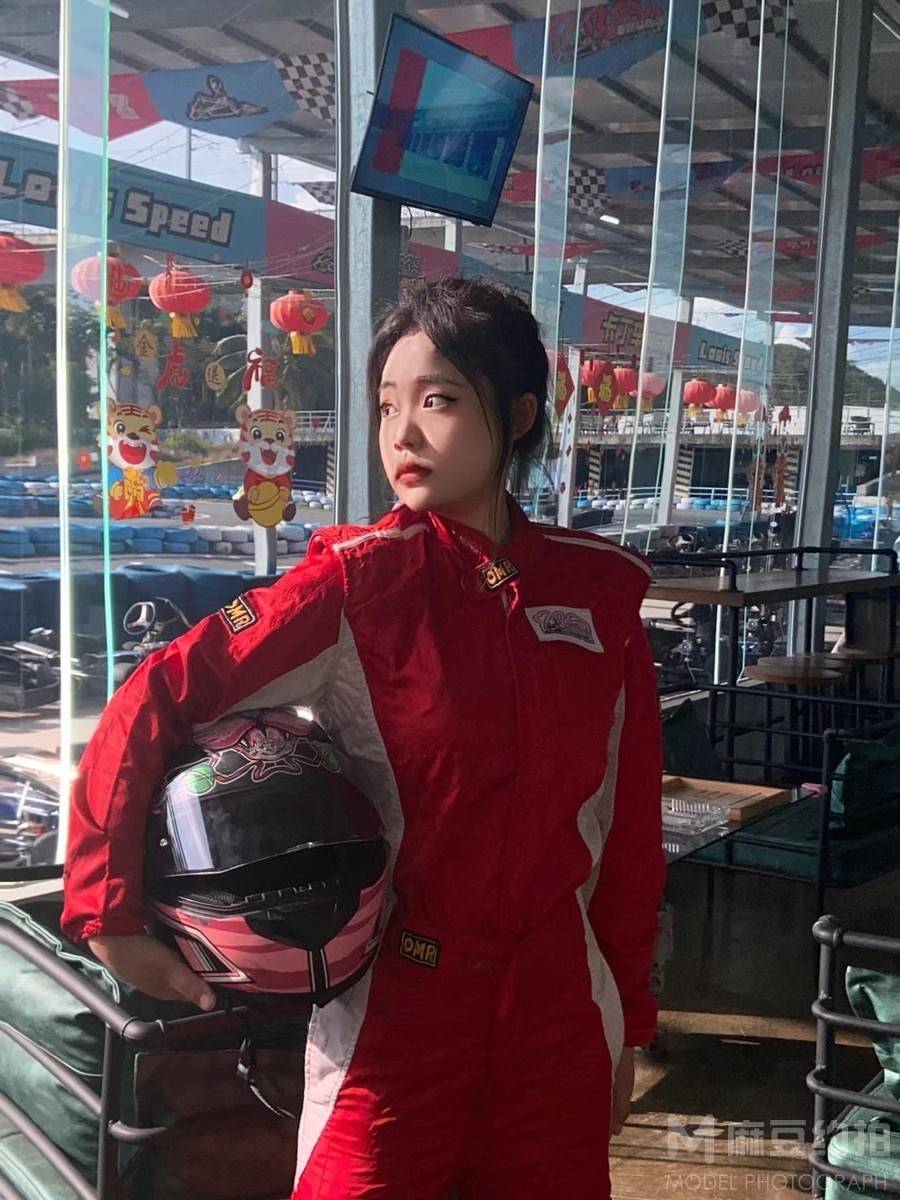 纪实模特