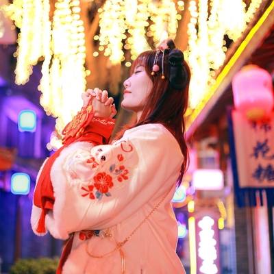 汉服模特