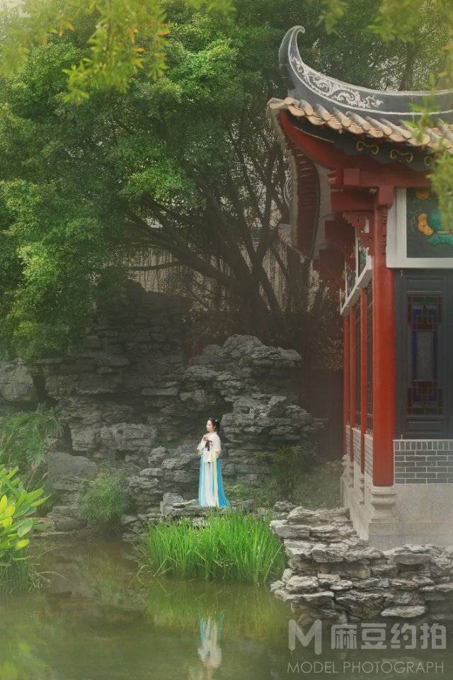 汉服模特