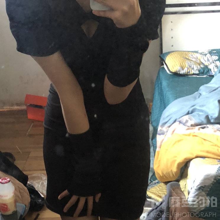 黑白模特
