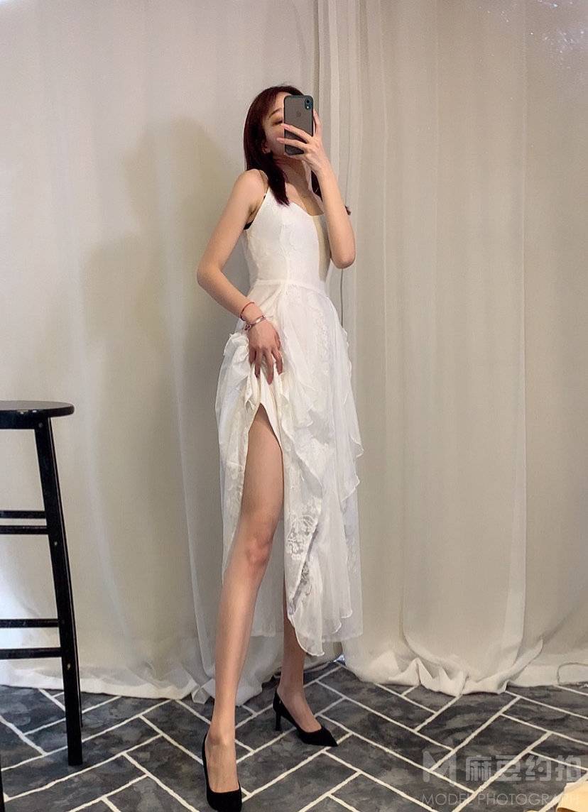 黑白模特