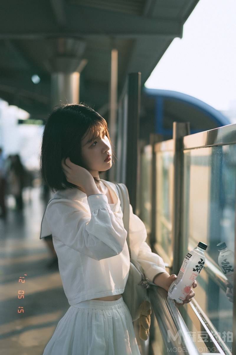 胶片模特
