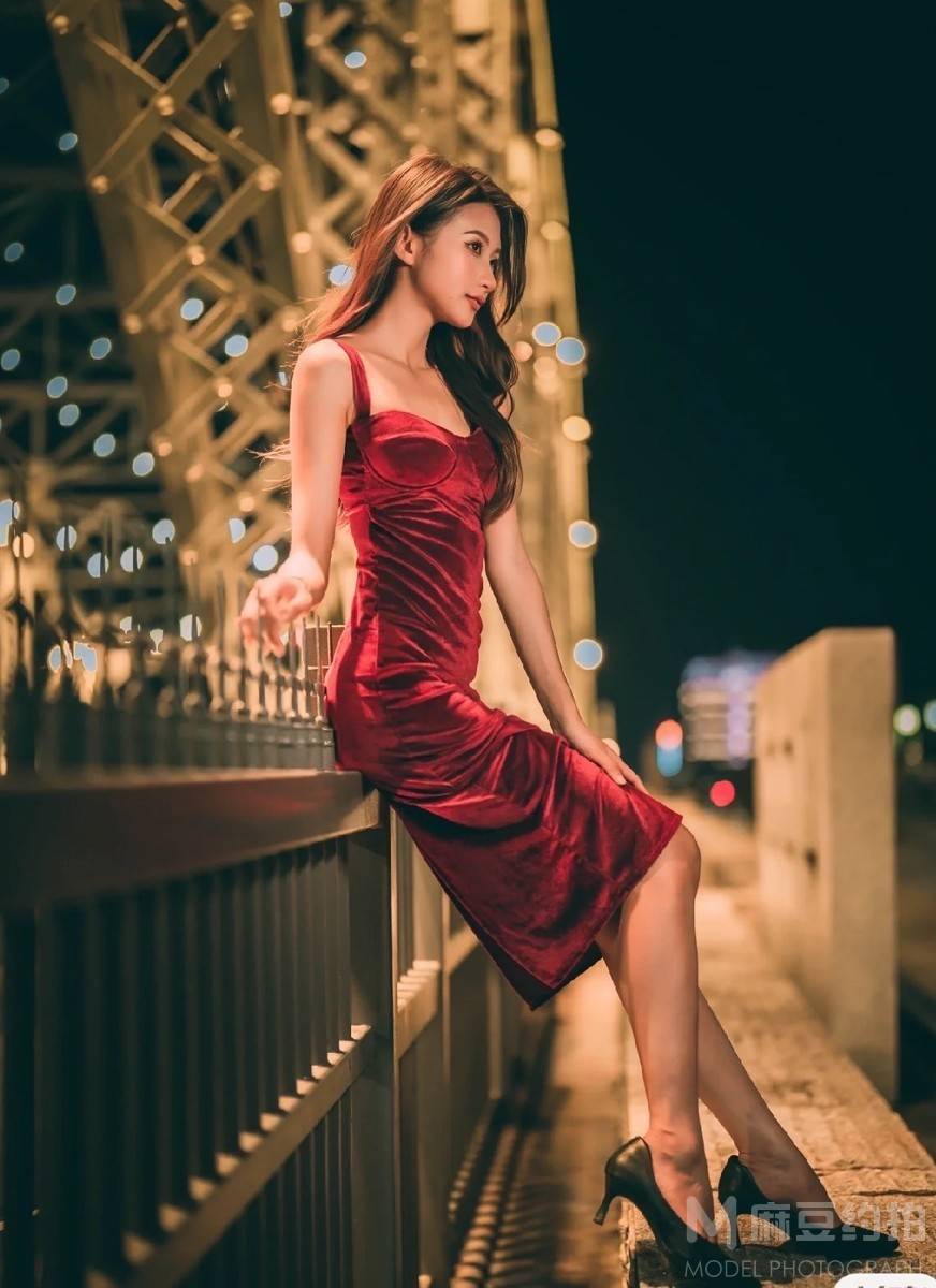 夜景模特