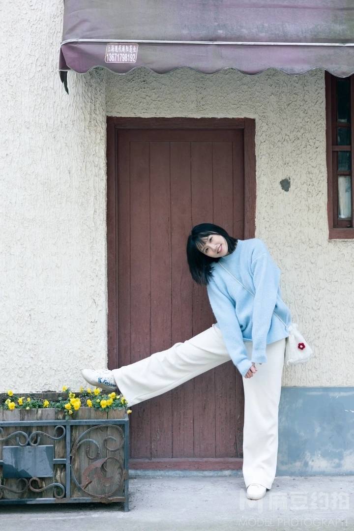 清新模特