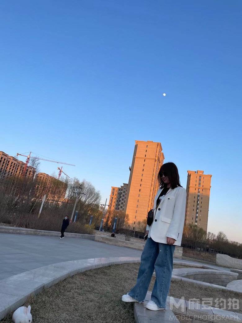 校园模特