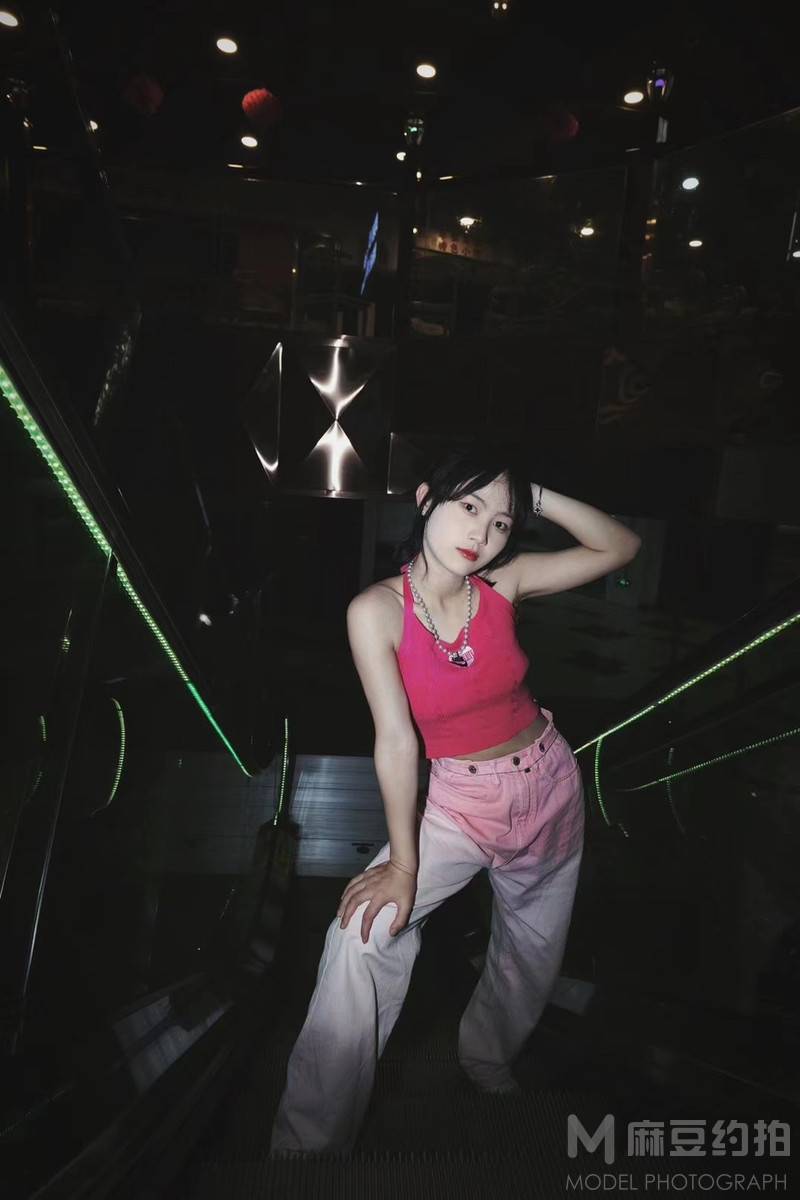 纪实模特