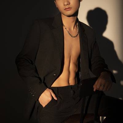 黑白模特