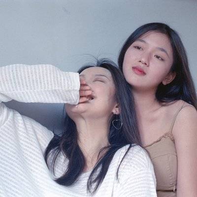 黑白模特
