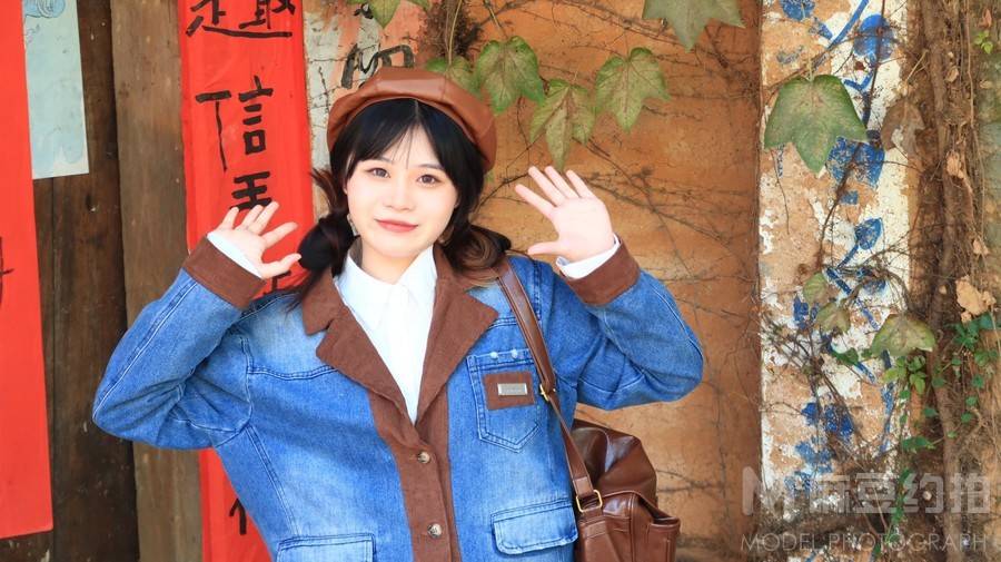 校园模特