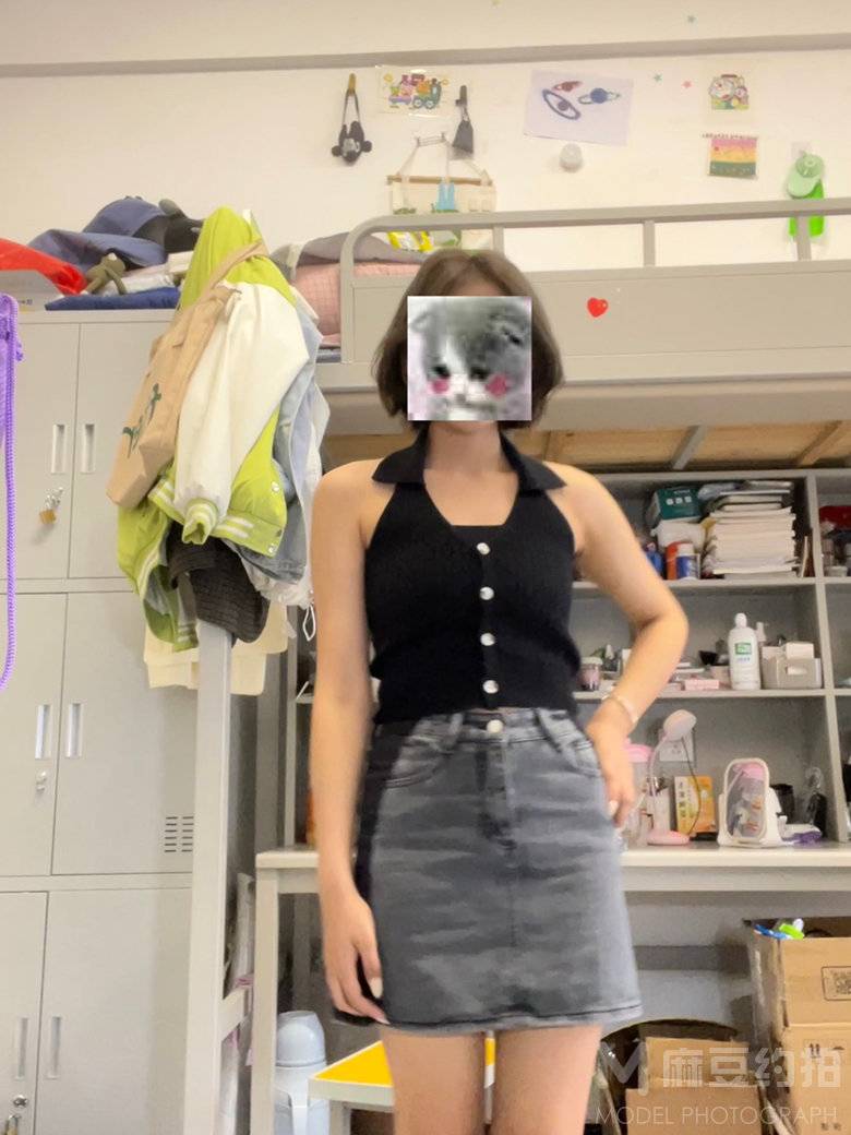 校园模特
