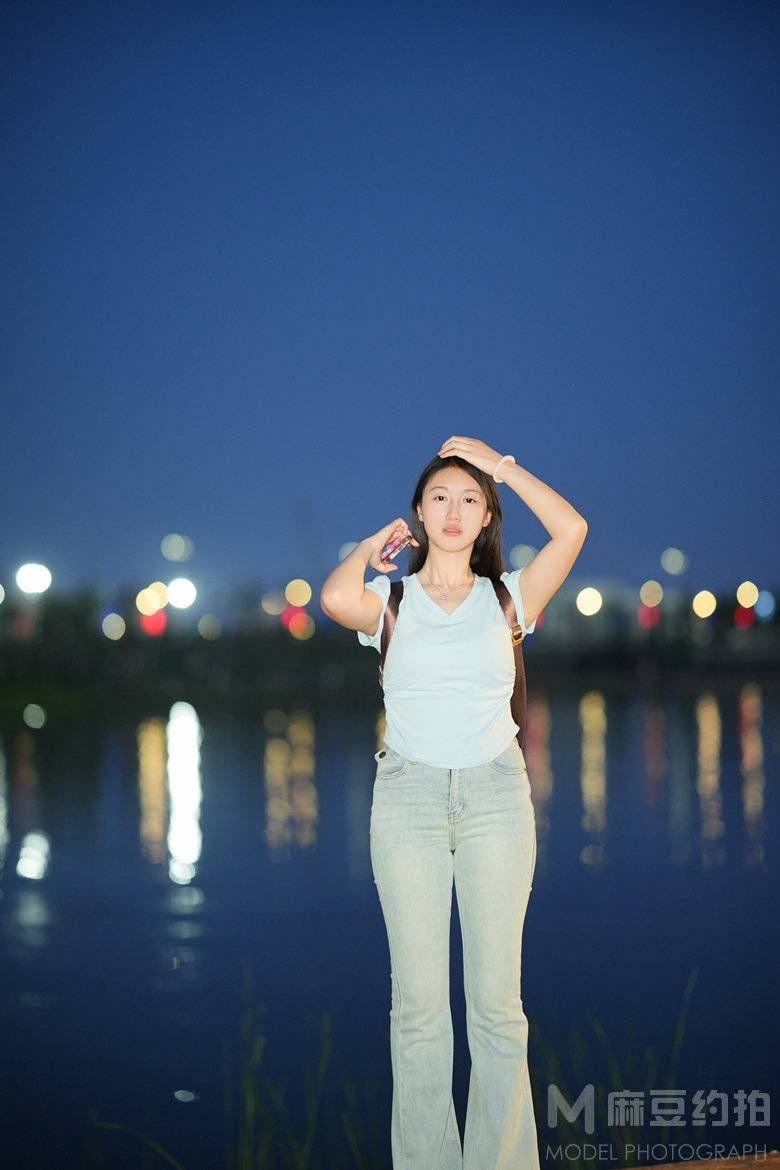 夜景模特