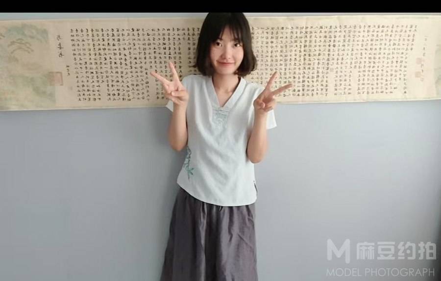 校园模特