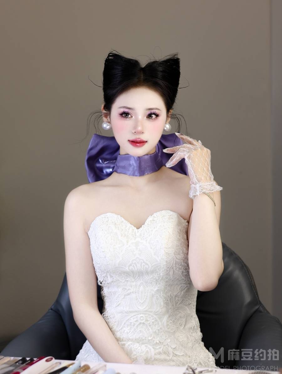 胶片模特