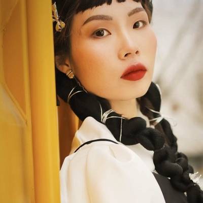 黑白模特
