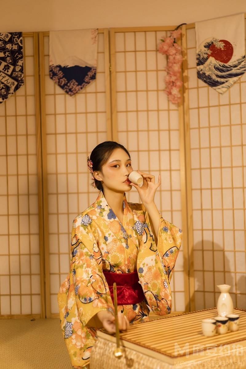 和服模特