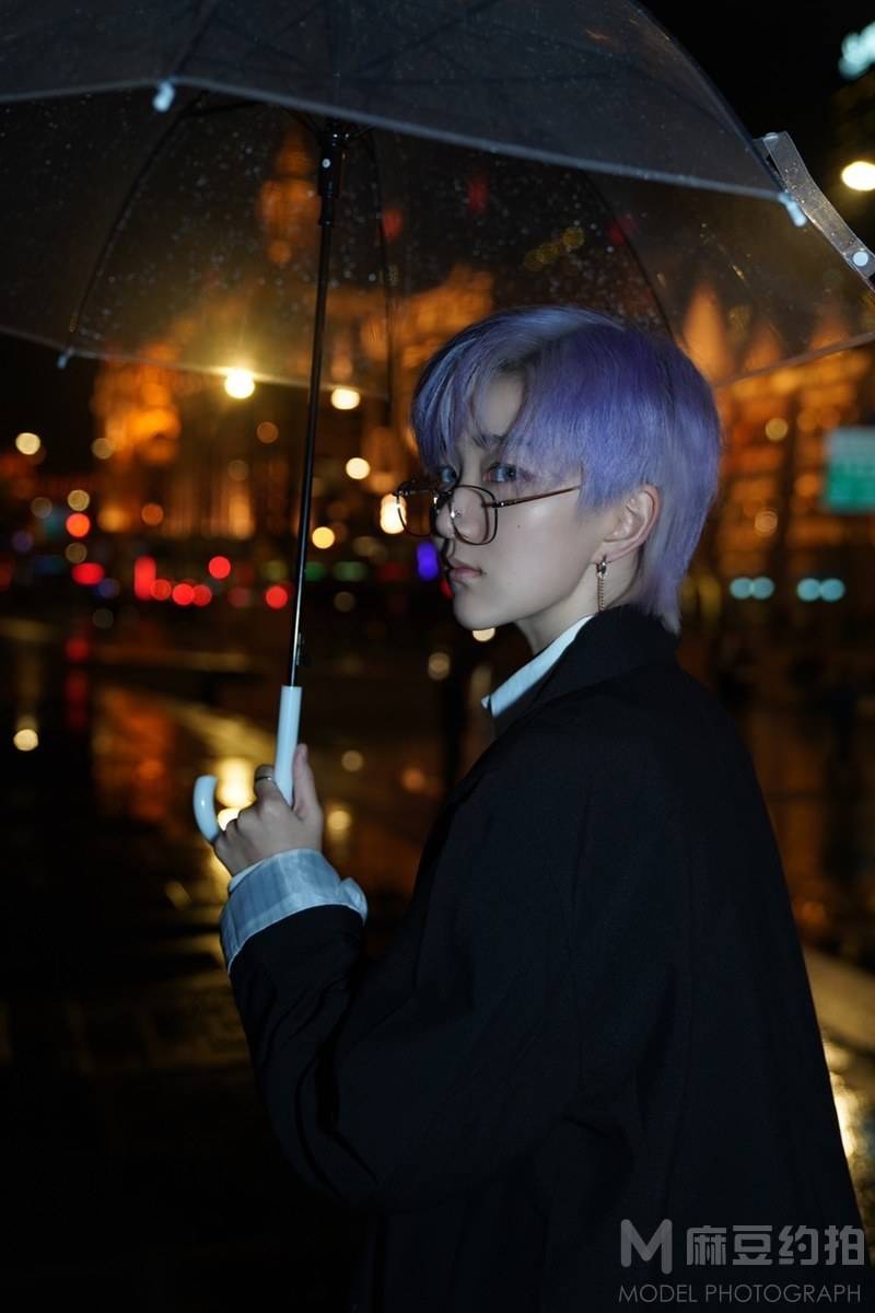夜景模特