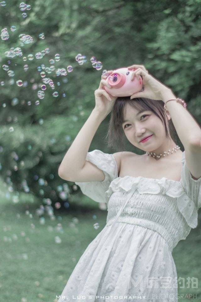 校园模特