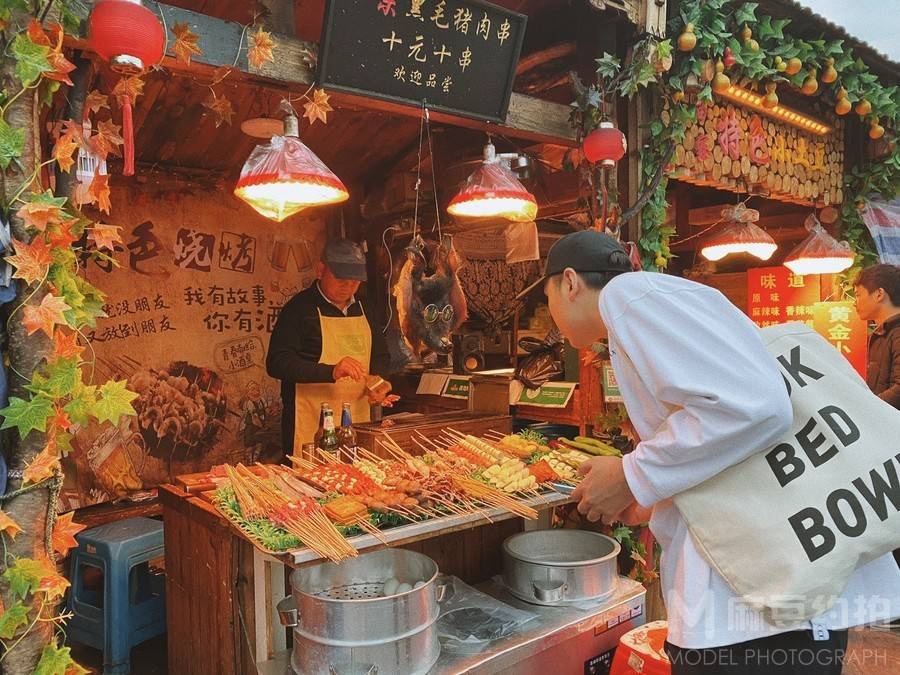 黑白模特