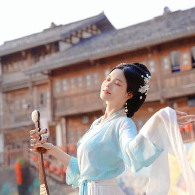 汉服模特